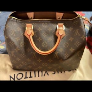 Louis Vuitton speedy 30
